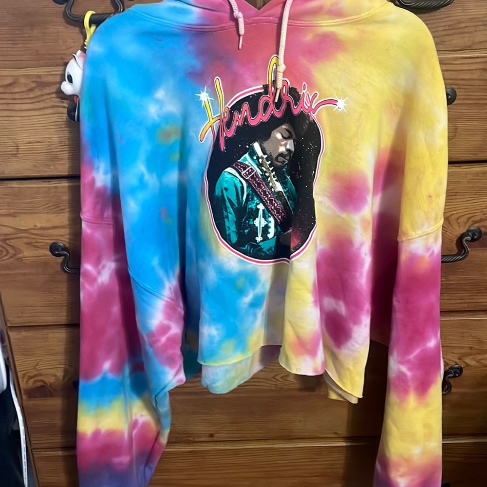 Long sleeve crop top with hoodie